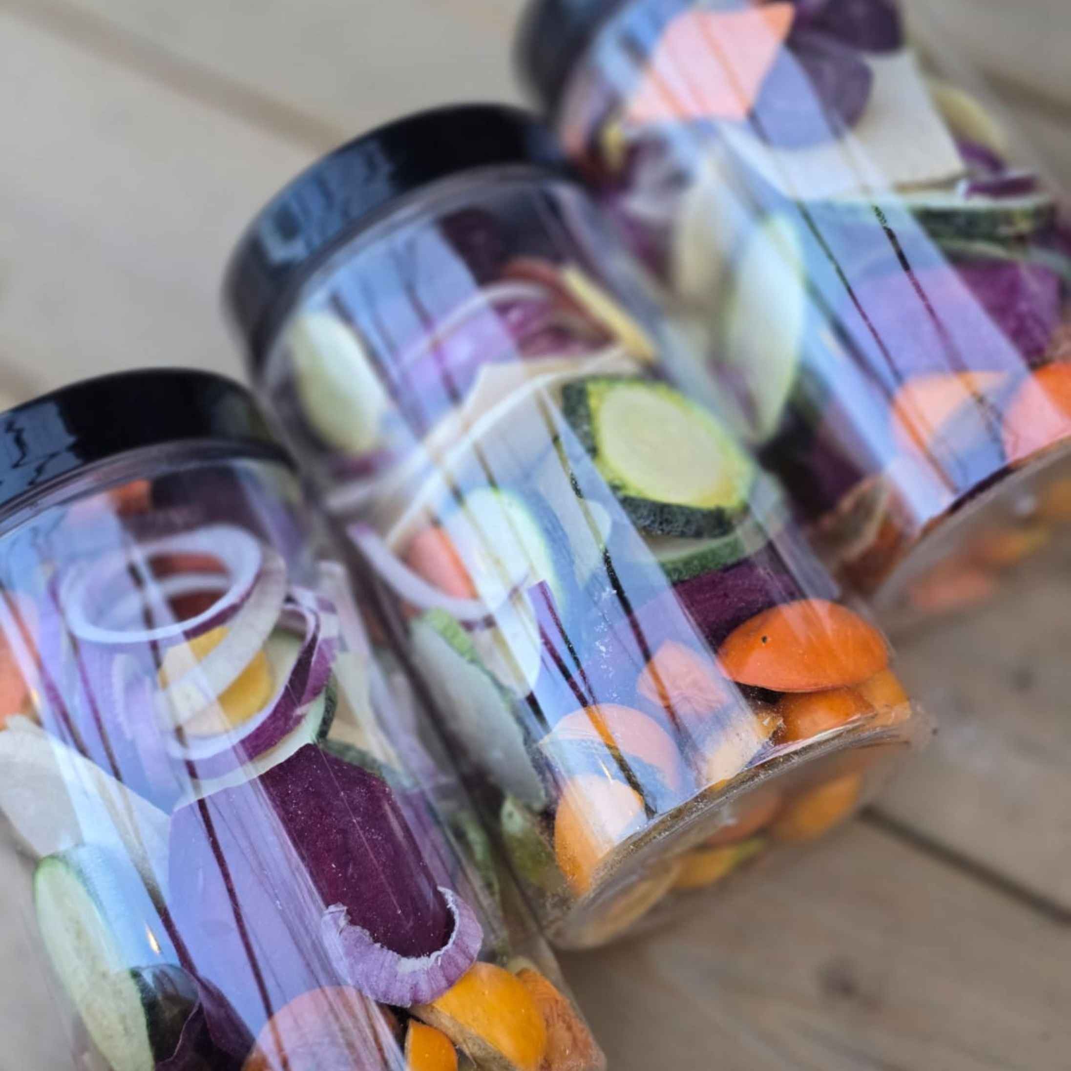 Liofilizēts dārzeņu krispu mikss dāvanu tarā 750ml