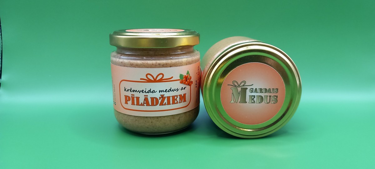 Kreminis medus su šermukšniais 230g