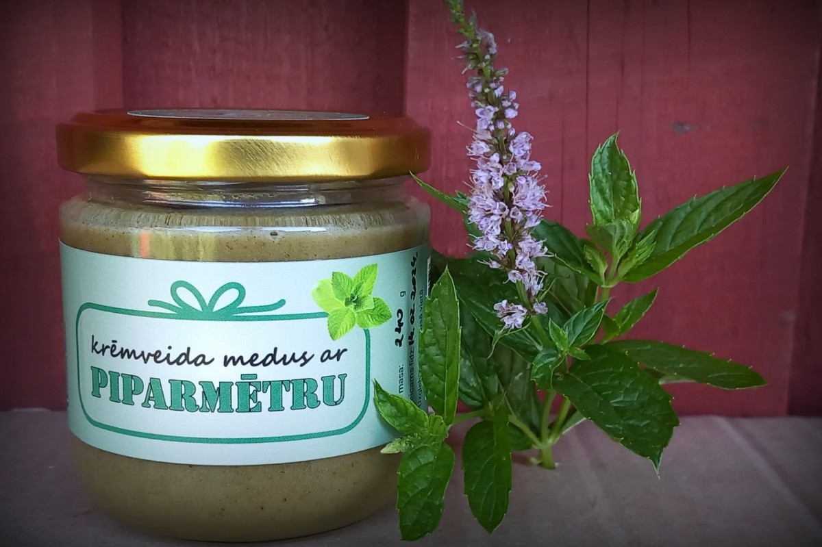 Krēmveida medus ar piparmētrām 230g